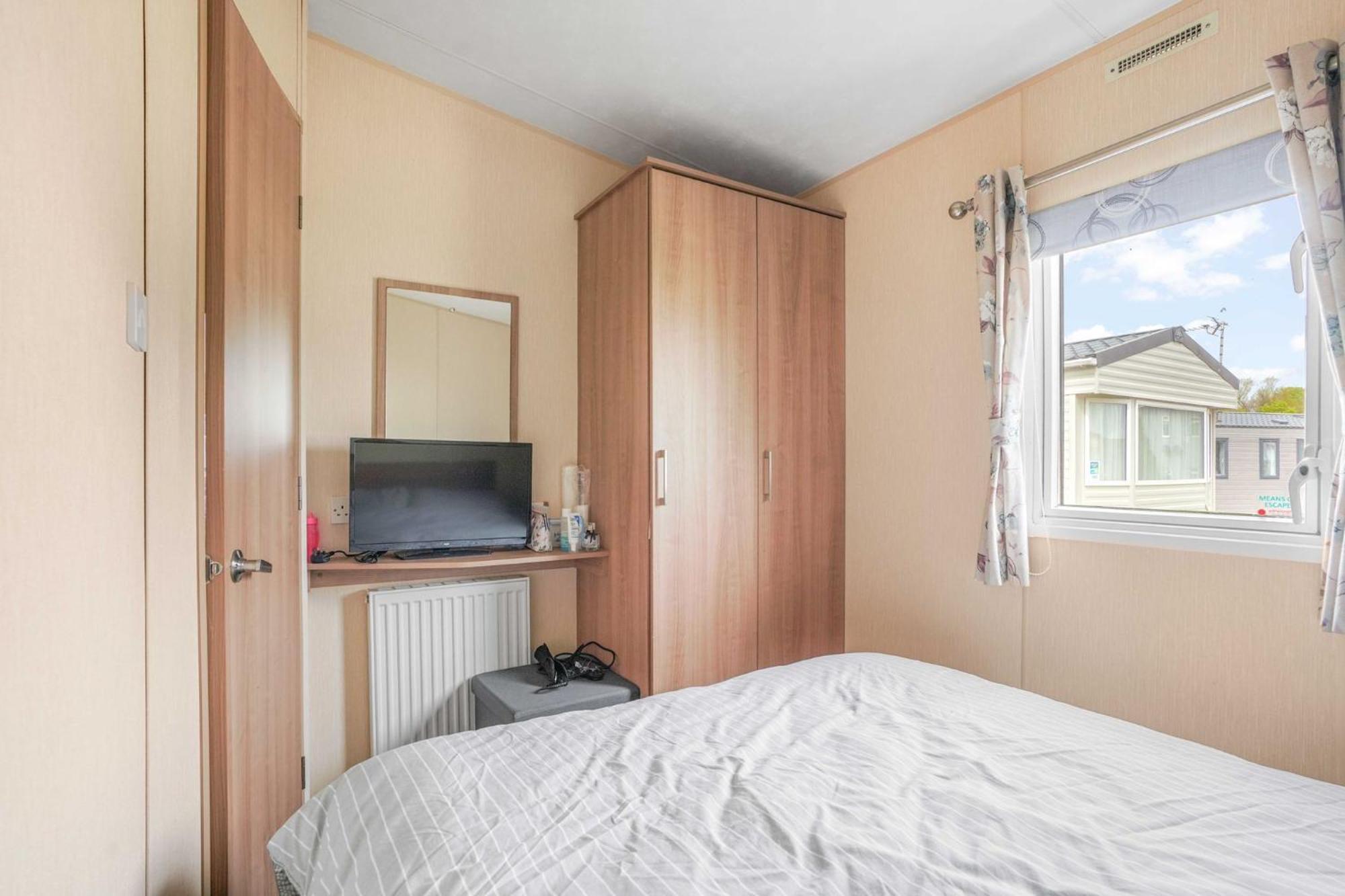 Sunscape Lodge Corton  Exterior foto